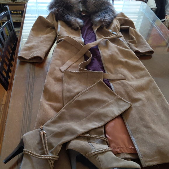 Vintage S.H.G Leather Coat - Picture 2 of 6